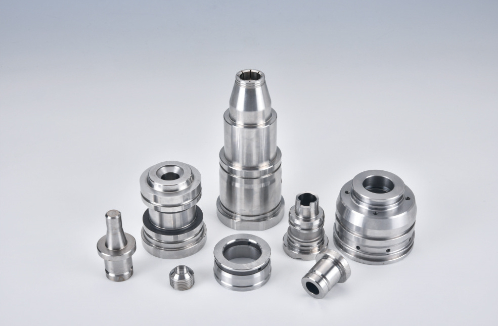 The development of precision mold components is the development of technology